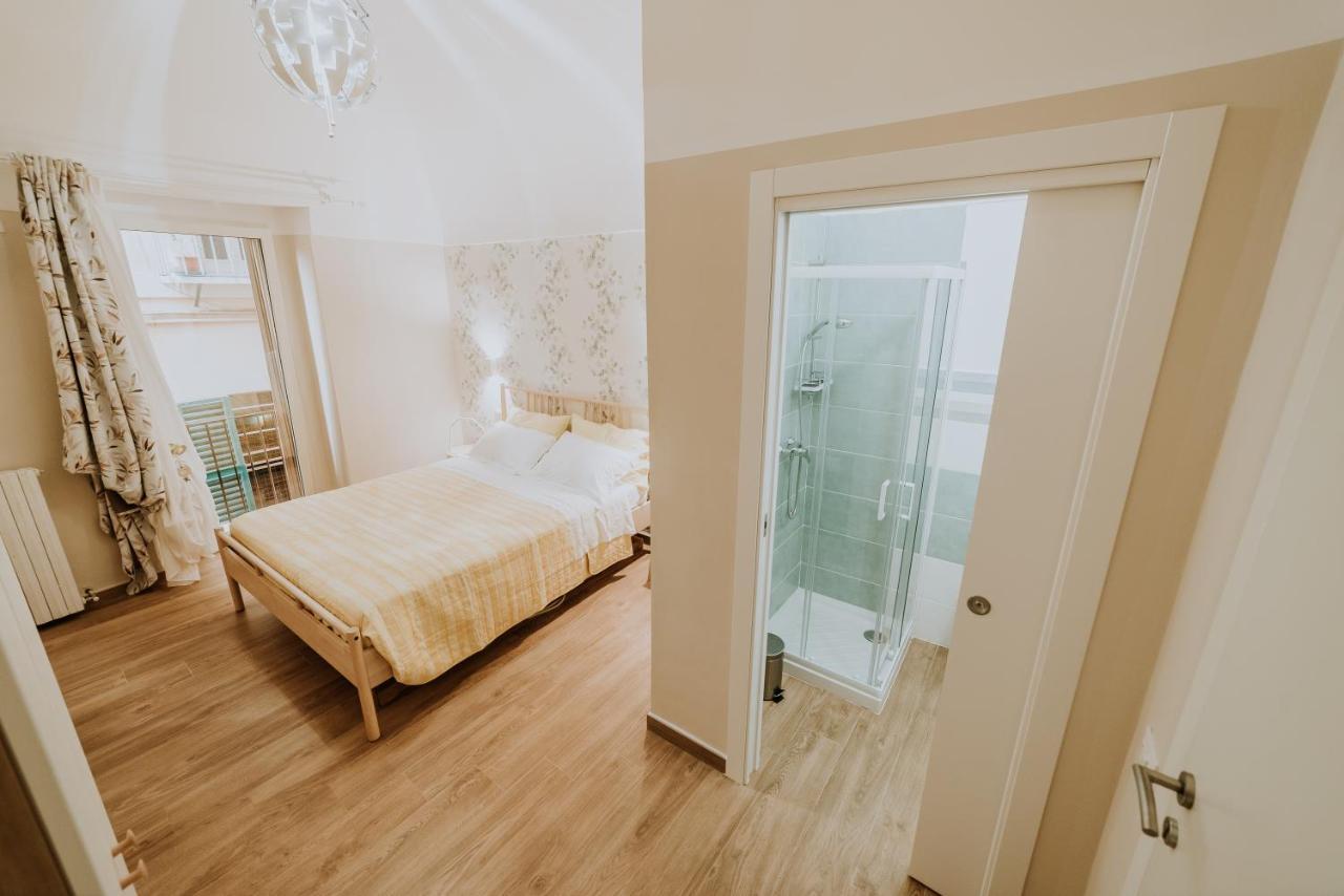 לינה וארוחת בוקר קייטי La Casa Di Achille מראה חיצוני תמונה