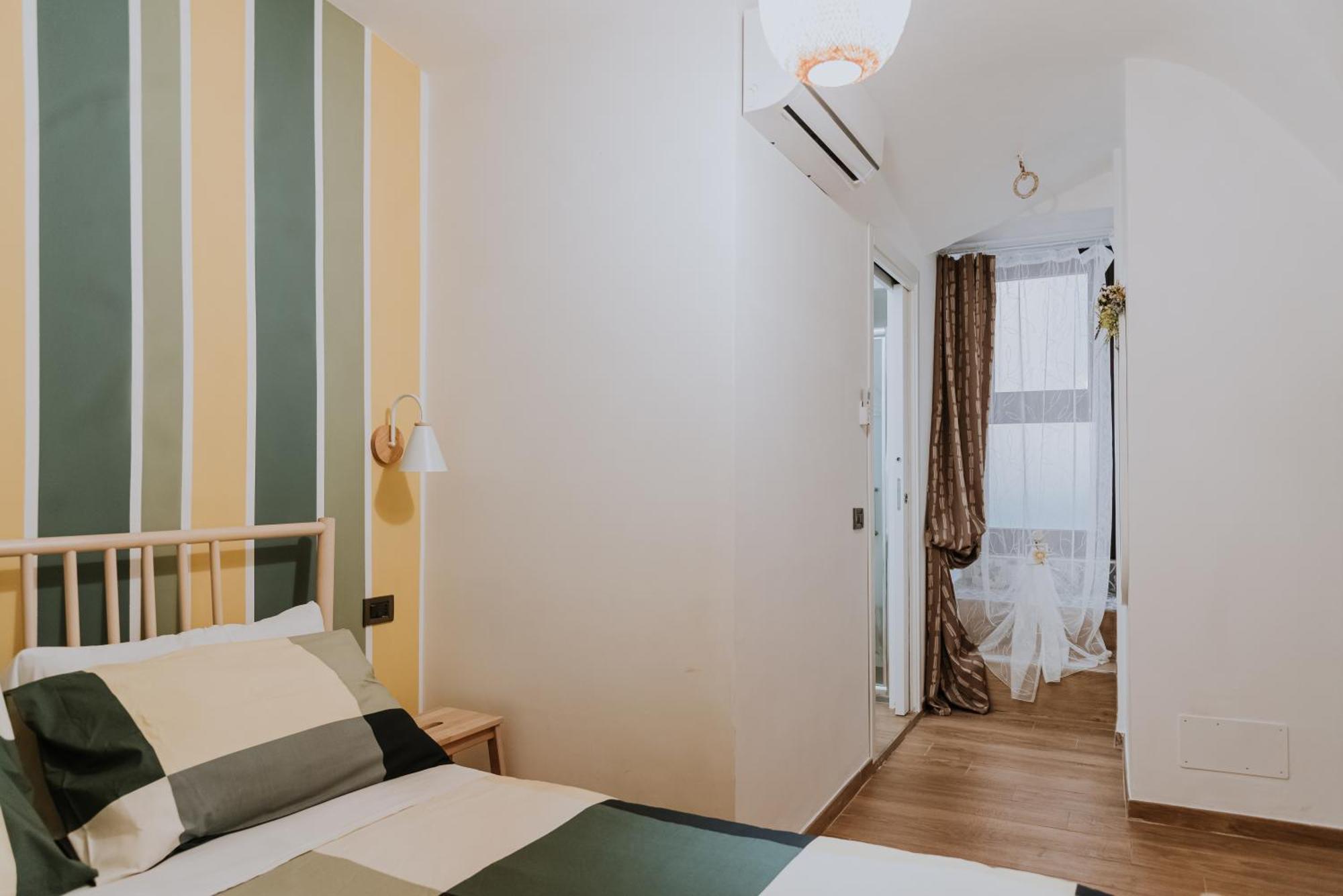 לינה וארוחת בוקר קייטי La Casa Di Achille מראה חיצוני תמונה