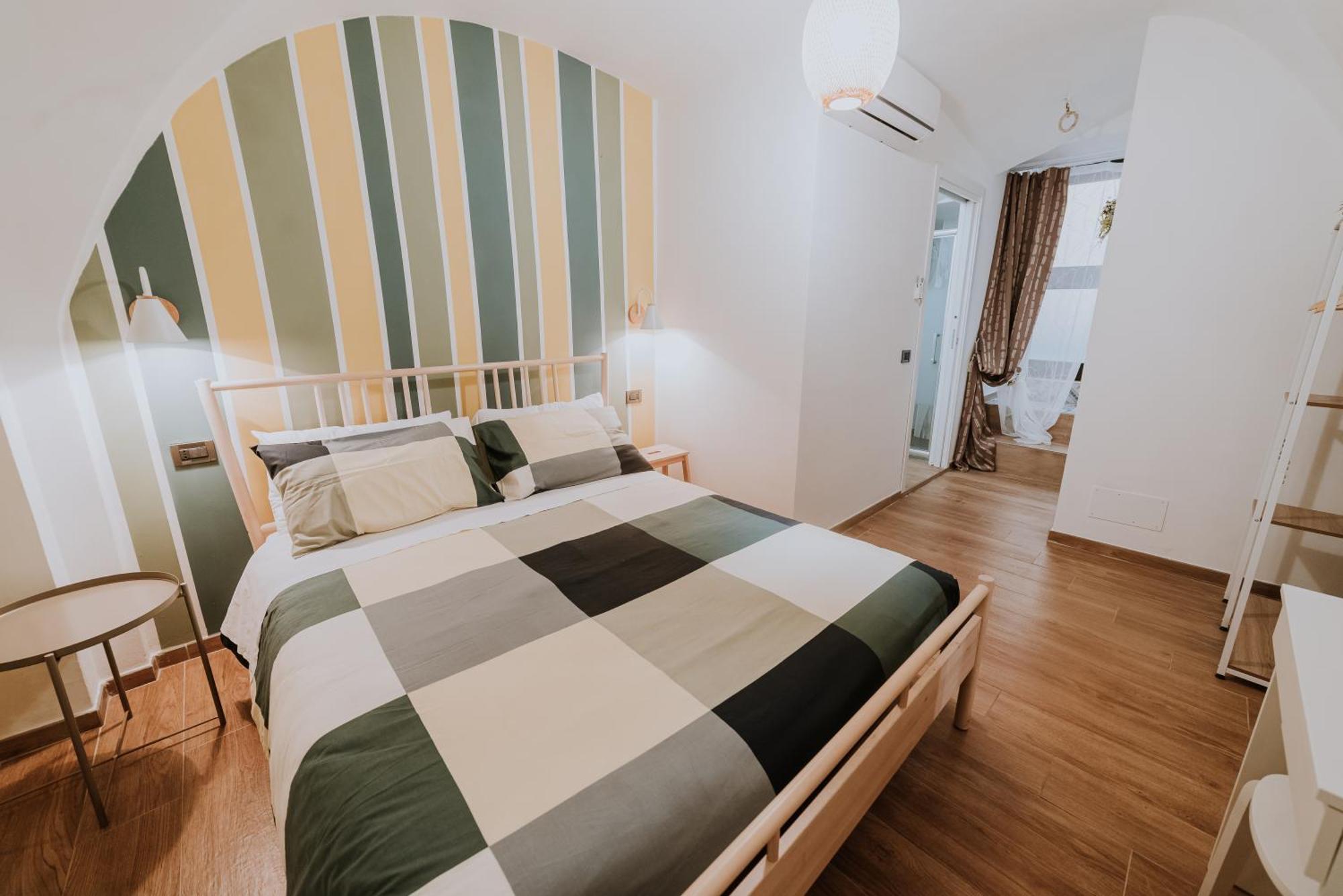 לינה וארוחת בוקר קייטי La Casa Di Achille מראה חיצוני תמונה