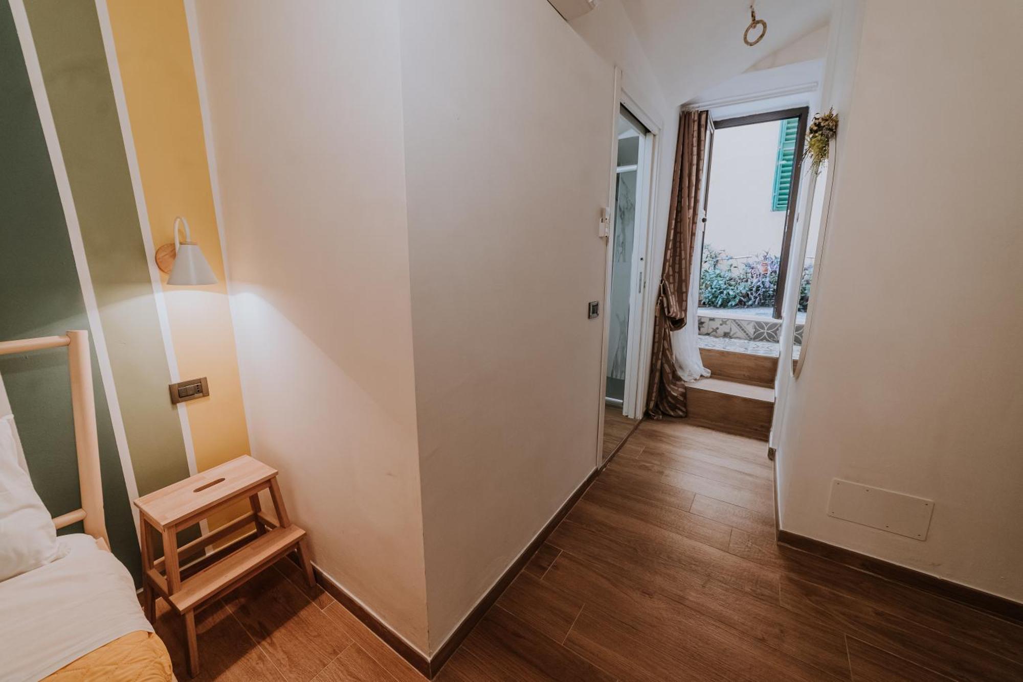 לינה וארוחת בוקר קייטי La Casa Di Achille מראה חיצוני תמונה